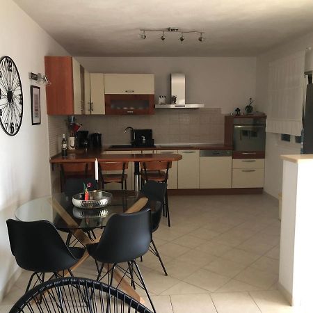 Holiday Home - Apartment Carmen Севид Экстерьер фото