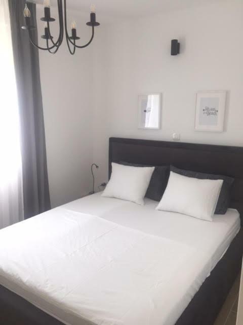 Holiday Home - Apartment Carmen Севид Экстерьер фото